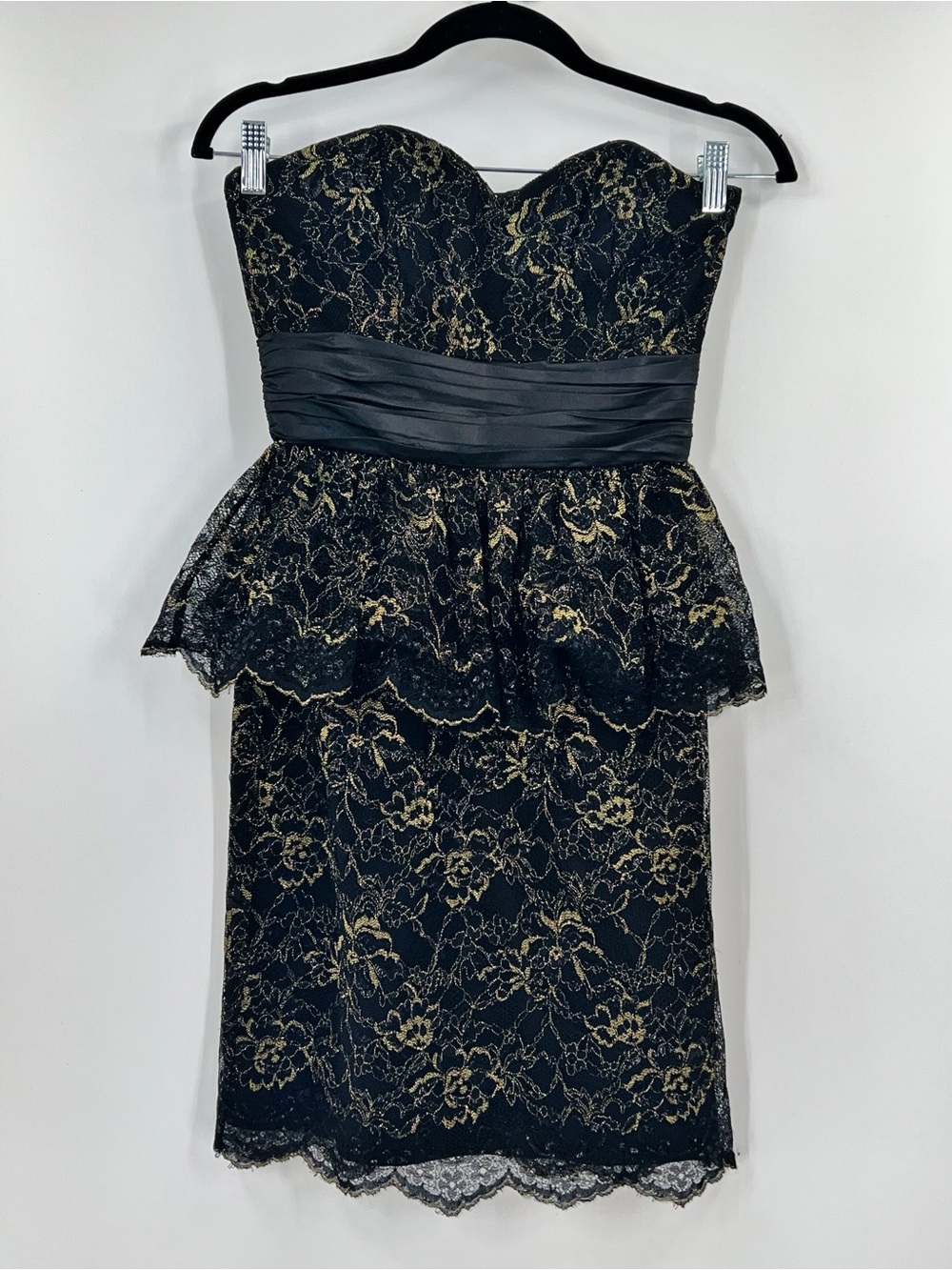 Betsey Johnson Black & Gold Strapless Lace Peplum Mini Dress size 0